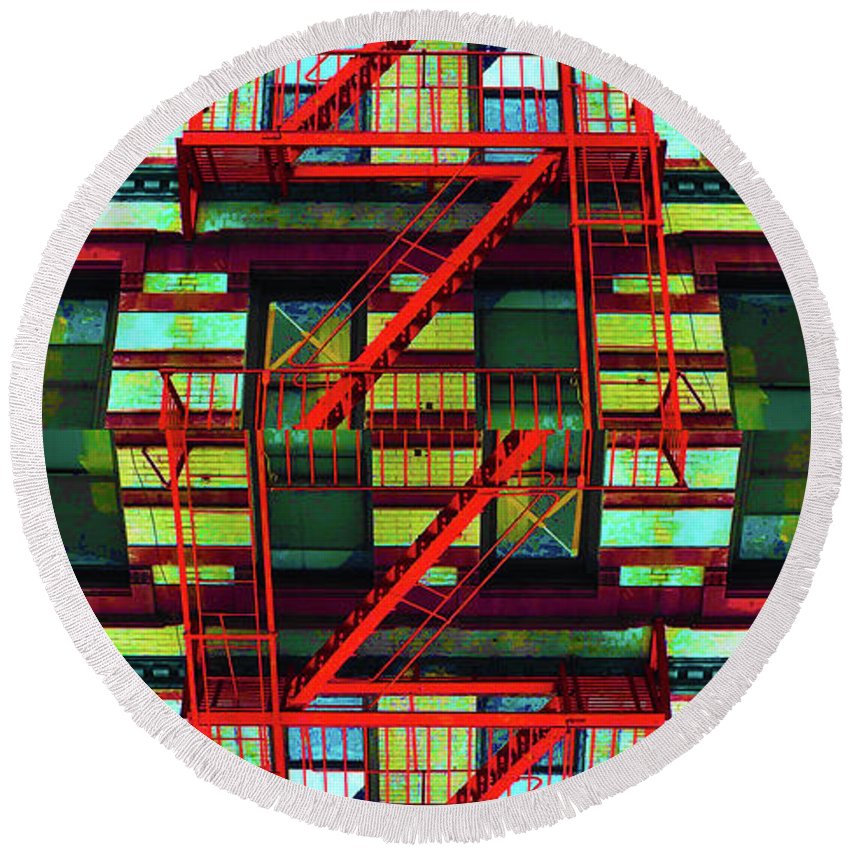 28th And 7th - Round Beach Towel