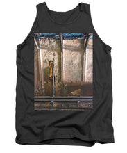 Approaching The Station - Tank Top
