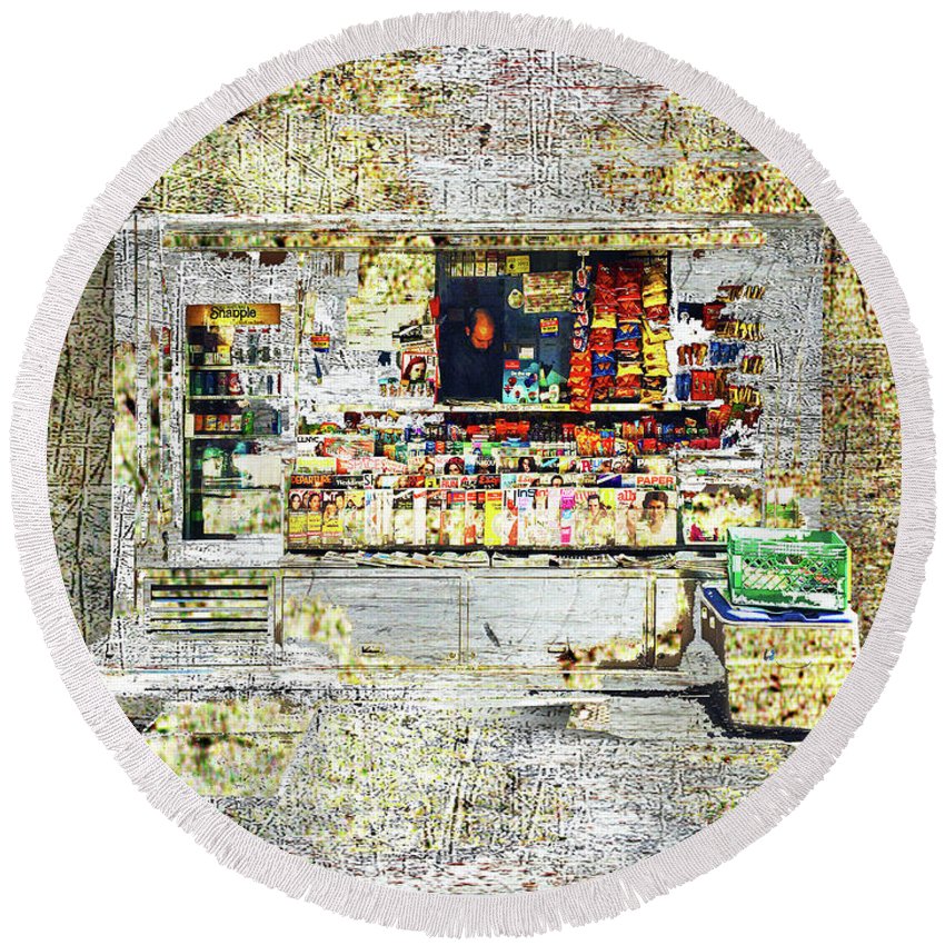 Bodega In Steel And Bronze. - Round Beach Towel