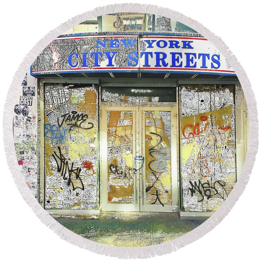 City Streets - Round Beach Towel
