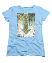 Closely 7 - Women's T-Shirt (Standard Fit)