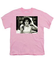 Jacky Kennedy Takes A Selfie Small Version - Youth T-Shirt