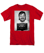John Wayne Gacy Mug Shot 1980 Black And White - Men's T-Shirt  (Regular Fit)