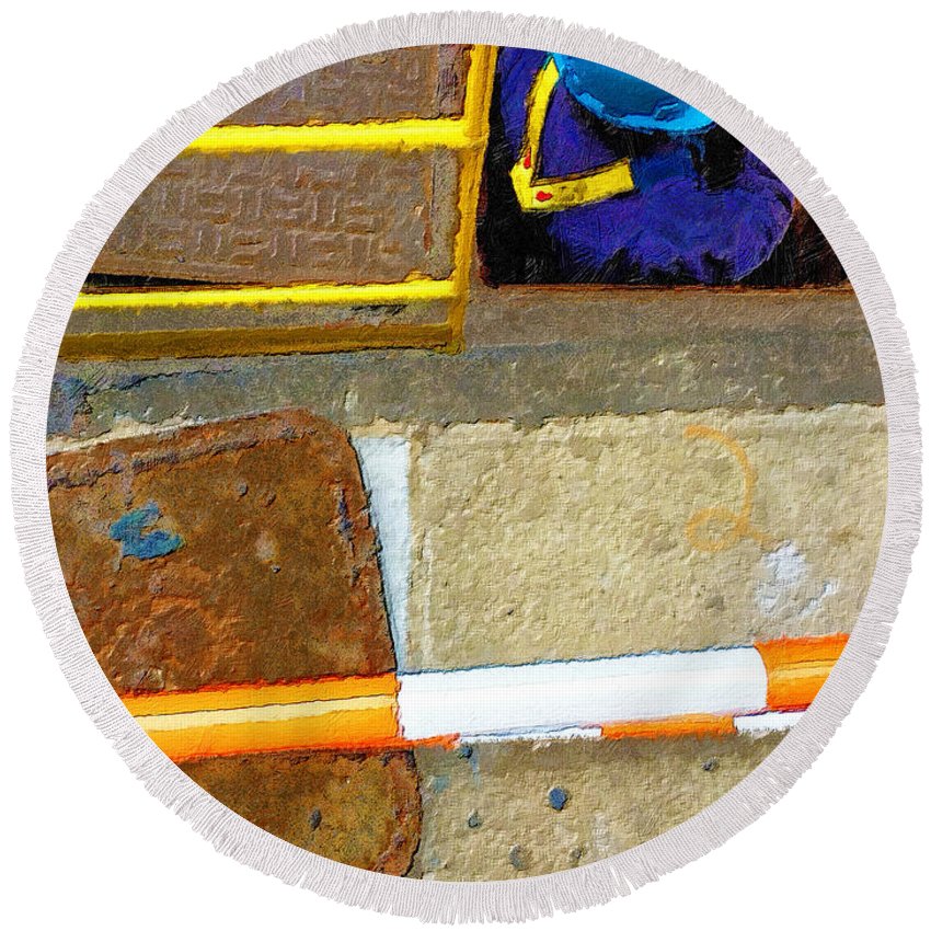 Man At Work - Round Beach Towel