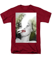 Marilyn Monroe Smokes 2 - Men's T-Shirt  (Regular Fit)