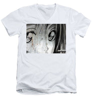 Metallic Anime Girl Eyes 2 Black And White - Men's V-Neck T-Shirt