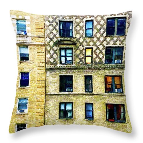 New York City Apartment Building - Throw Pillow