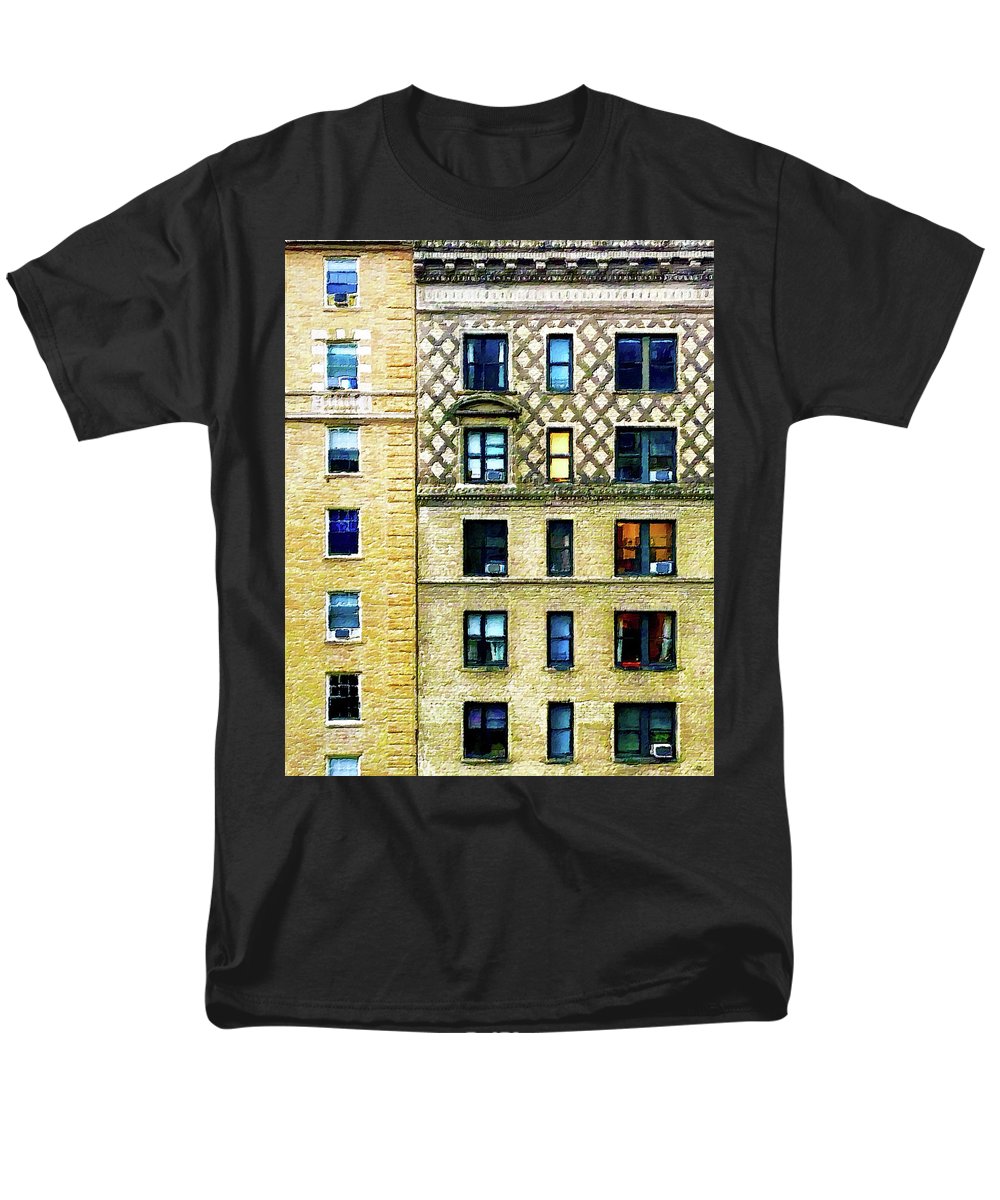 New York City Apartment Building - Men's T-Shirt  (Regular Fit)