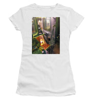 Photo On The New York City Subway - Women's T-Shirt (Athletic Fit)