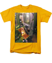 Photo On The New York City Subway - Men's T-Shirt  (Regular Fit)