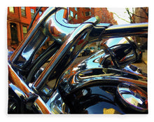Painting Cold Chrome New York - Blanket
