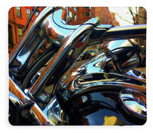 Painting Cold Chrome New York - Blanket