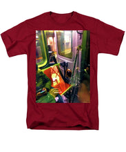 Painting On The New York City Subway - Men's T-Shirt  (Regular Fit)