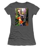 Painting On The New York City Subway - Women's T-Shirt (Athletic Fit)