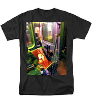 Painting On The New York City Subway - Men's T-Shirt  (Regular Fit)