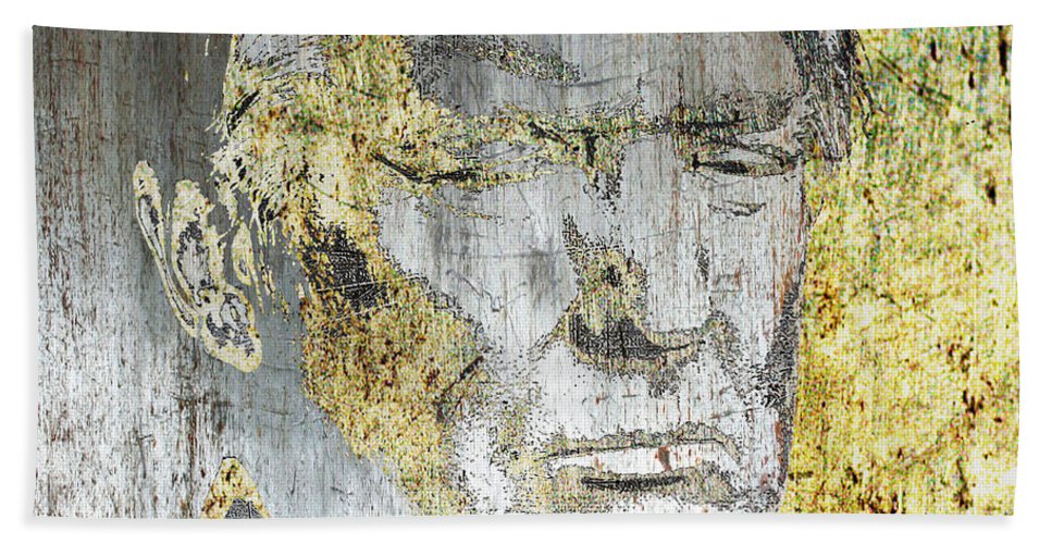 President Donald Trump  - Beach Towel