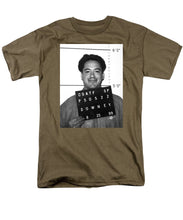 Robert Downey Jr Mug Shot 1999 Black And White - Men's T-Shirt  (Regular Fit)