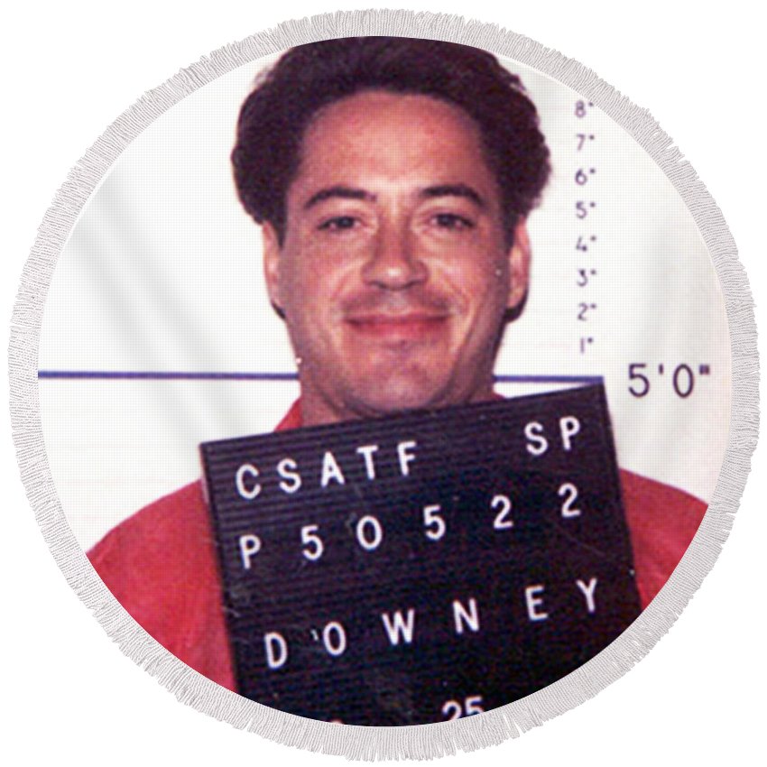 Robert Downey Jr Mug Shot 1999 Color - Round Beach Towel