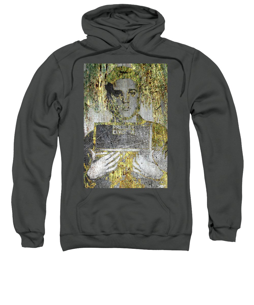 Silver And Gold Elvis Presley Mug Shot - Sweatshirt