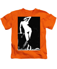 Standing Nude - Kids T-Shirt