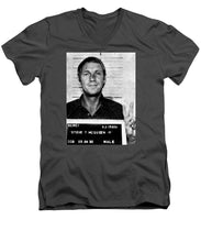 Steve Mcqueen Mug Shot Vertical - Men's V-Neck T-Shirt