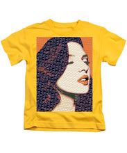 Vain Portrait Of A Woman 2 - Kids T-Shirt Kids T-Shirt Pixels Yellow Small 
