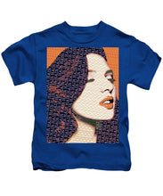 Vain Portrait Of A Woman 2 - Kids T-Shirt Kids T-Shirt Pixels Royal Small 